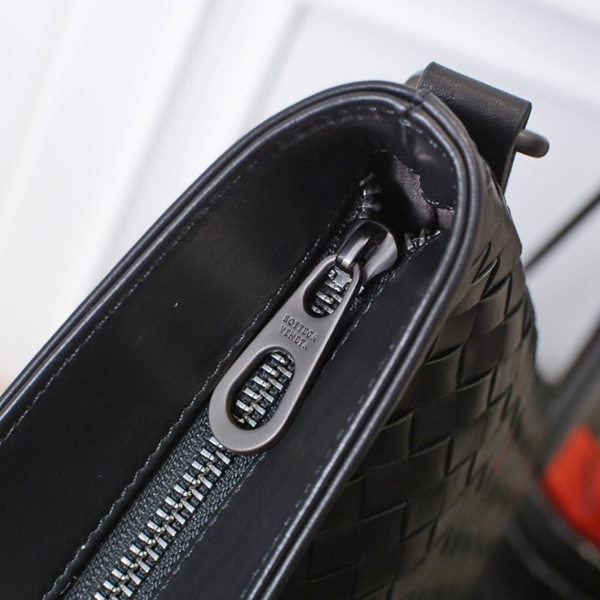 ボッテガヴェネタバッグ細部ディテール